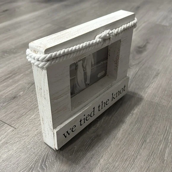 We Tied The Knot Rustic White Photo Frame with Rope Accent Wedding Boho Mud Pie - Picture 3 of 12